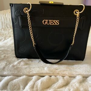 Guess Black Shoulder Bag with Gold Chain